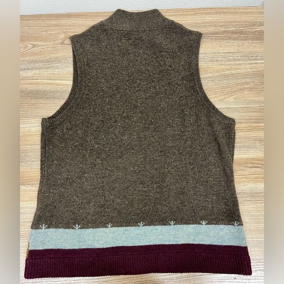 Woolrich 100% Lambswool Grazing Sheep Sweater Vest - Size S - Picture 7 of 7